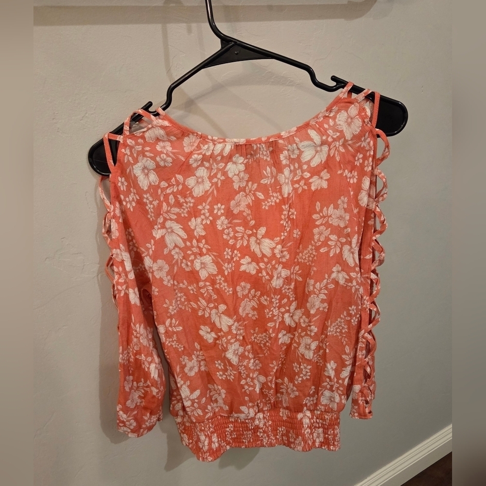 Blu Pepper Women's Coral Floral Top - Picture 4 of 4